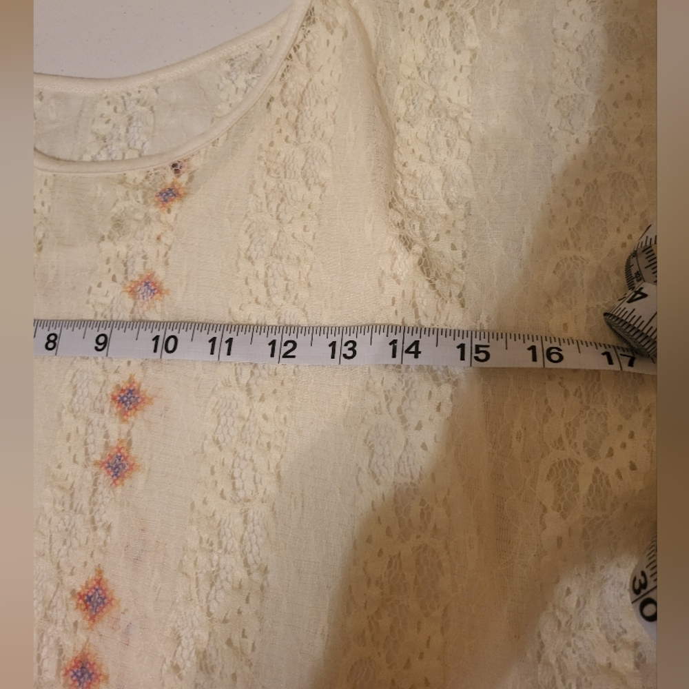 Blouse with lace cover EUC - Picture 5 of 6